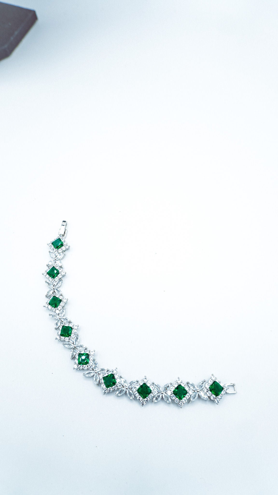 Ya-Queen Set