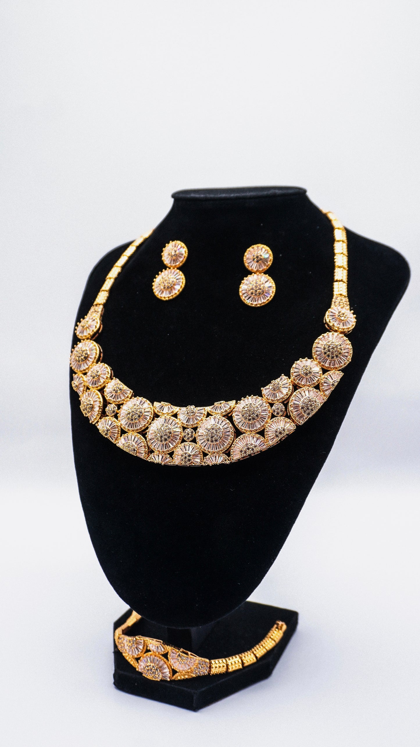 Mary Set